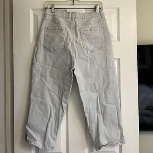 Gloria Vanderbilt All Around Slimming Jean Capris